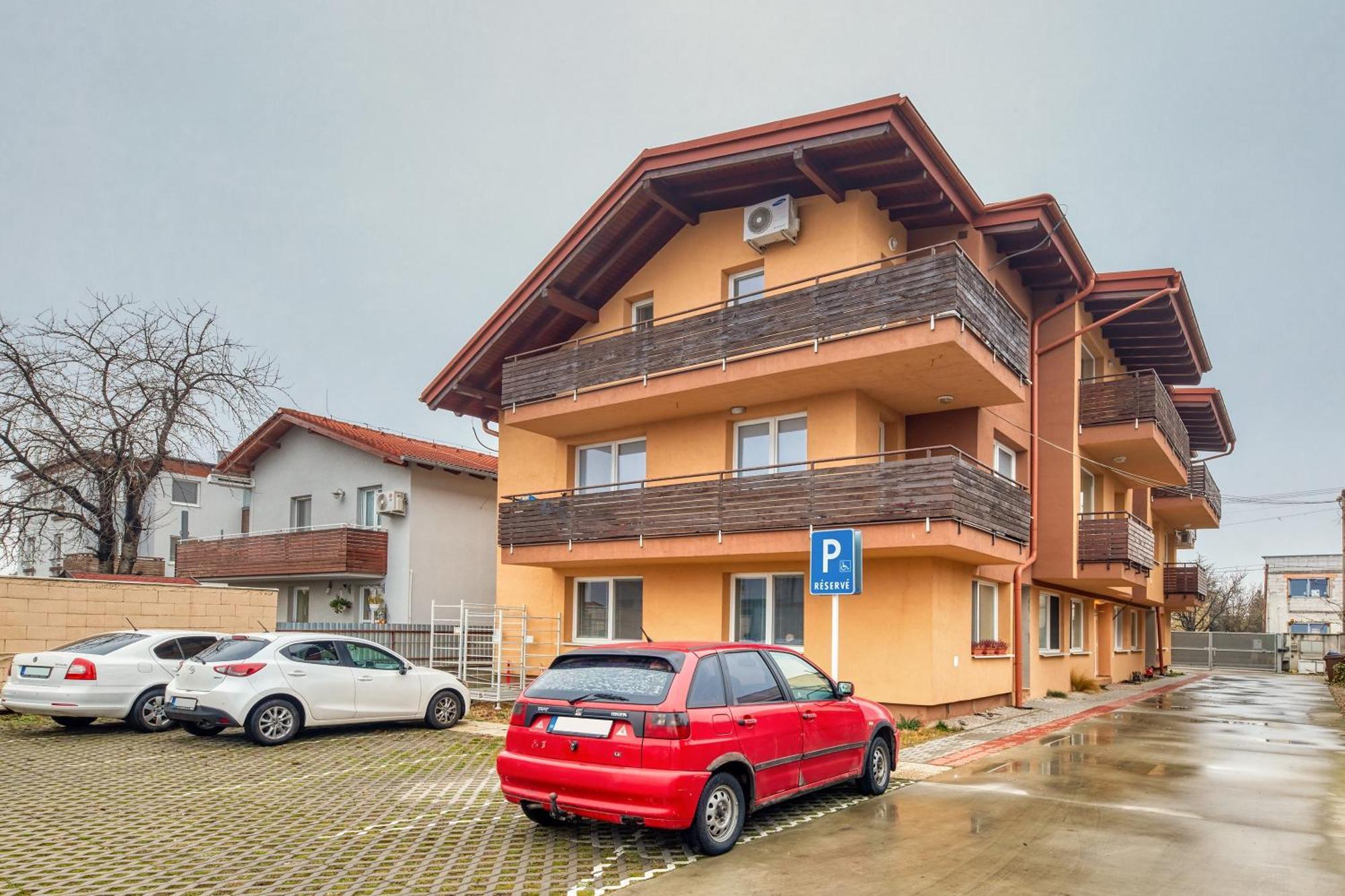 Sweet Apartment Bratislava Esterno foto